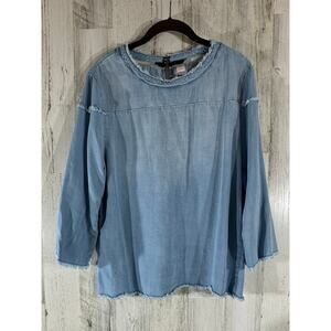 Guest Editor Womens Denim Chambray Top‎ Sixe XS (Oversized) Frayed Hems Keyhole